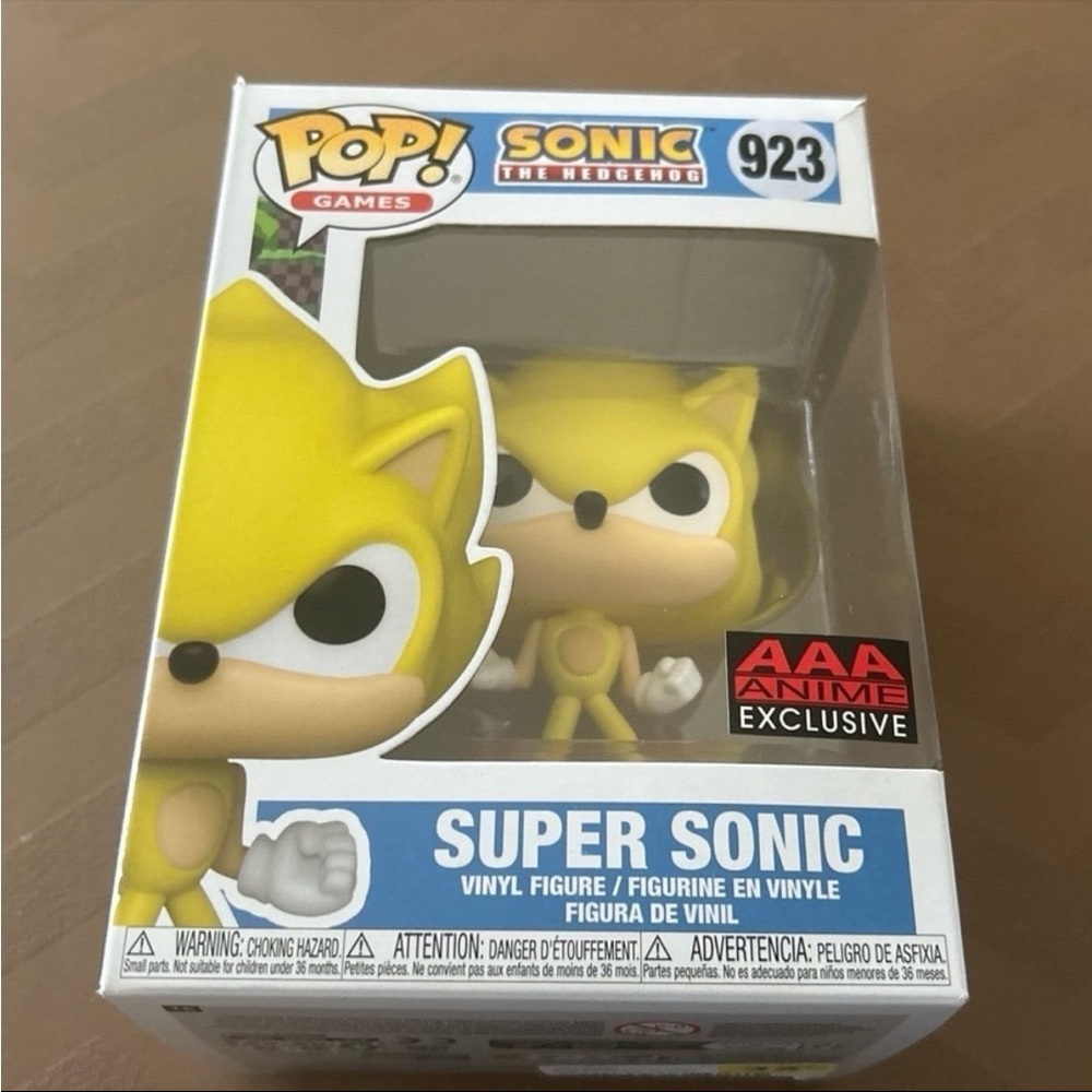 Funko Pop! Games Sonic The Hedgehog #923 Super Sonic AAA Anime Exclusive